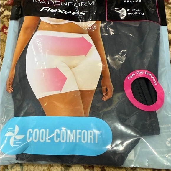 Maidenform Flexees Black Thigh Slimmer - Picture 2 of 5